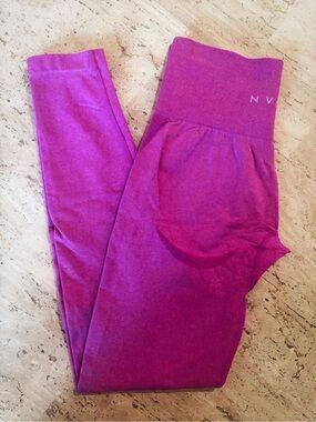 NVGTN Fuchsia High-Waist Seamless Leggings
